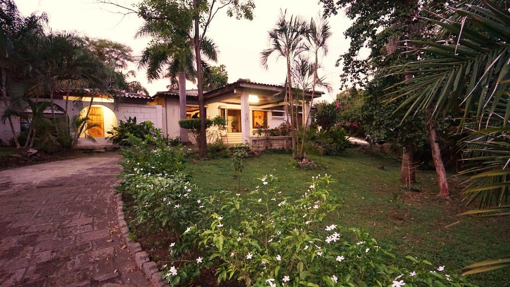 Casa Inti Guesthouse & Lodge Managua Eksteriør billede